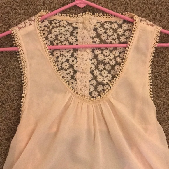 Baby pink open back flow we dress - Picture 3 of 6